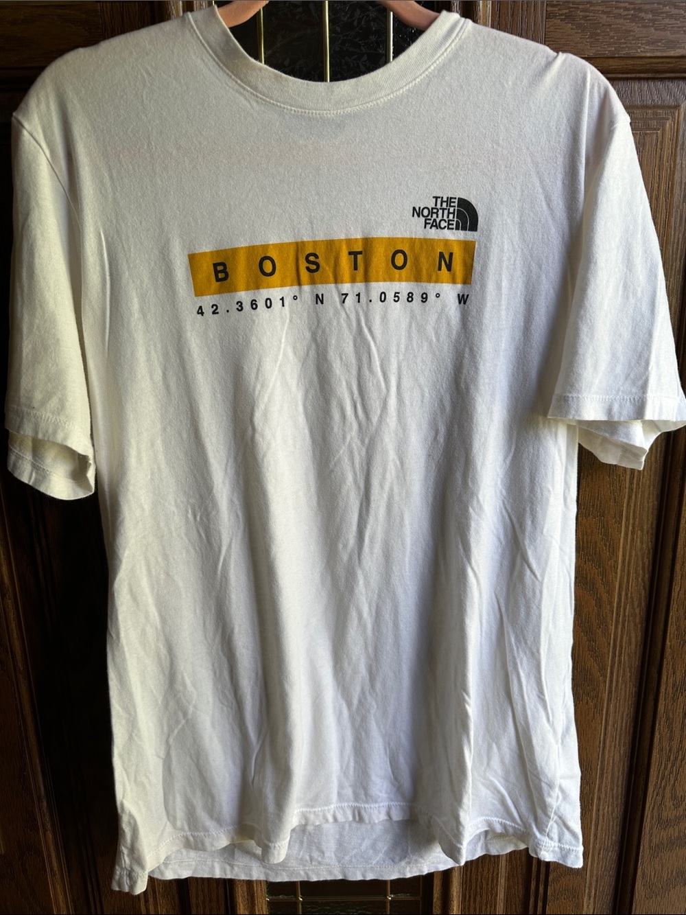 The North Face White Short-Sleeve Boston Tee with Yellow Graphic Size L